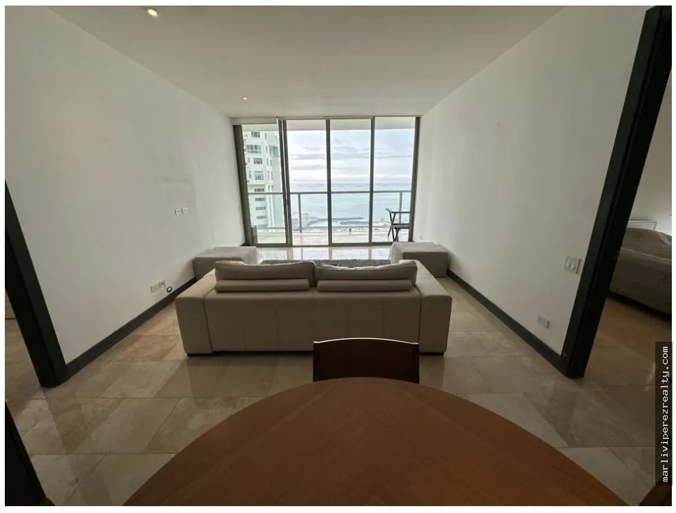 SE VENDE APARTAMENTO EN PUNTA PACÍFICA