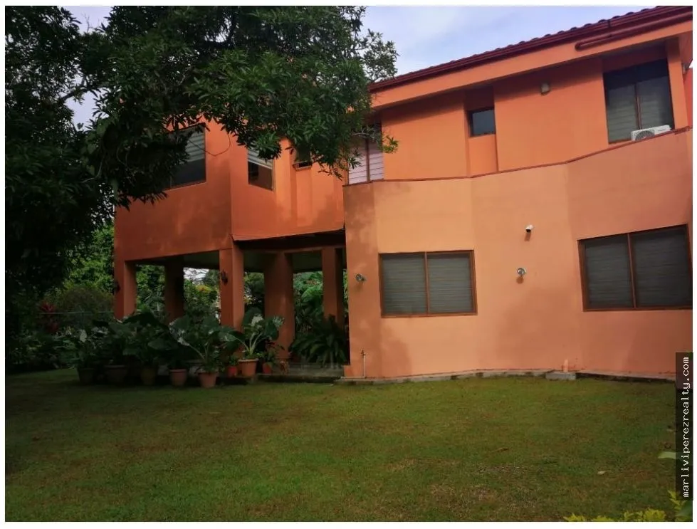 Maison unifamiliale à Anton à vendre