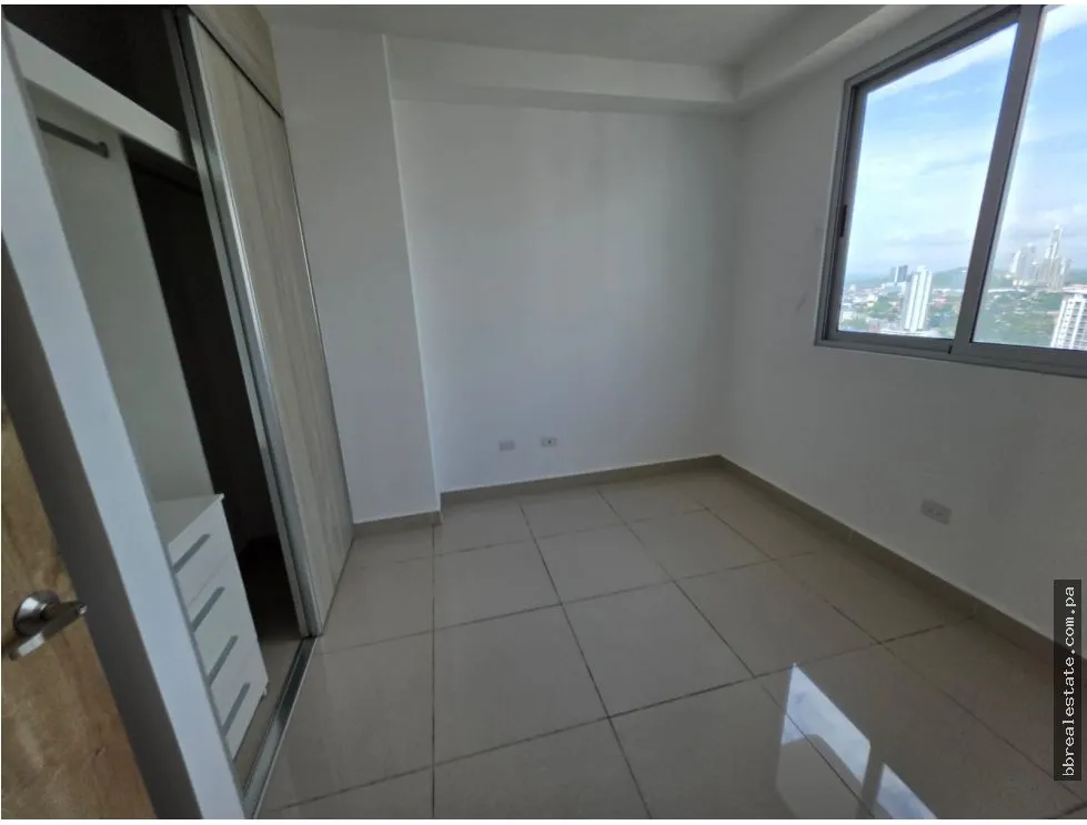 Venta de apartamento en PH Bella Veduta, Hato Pintado