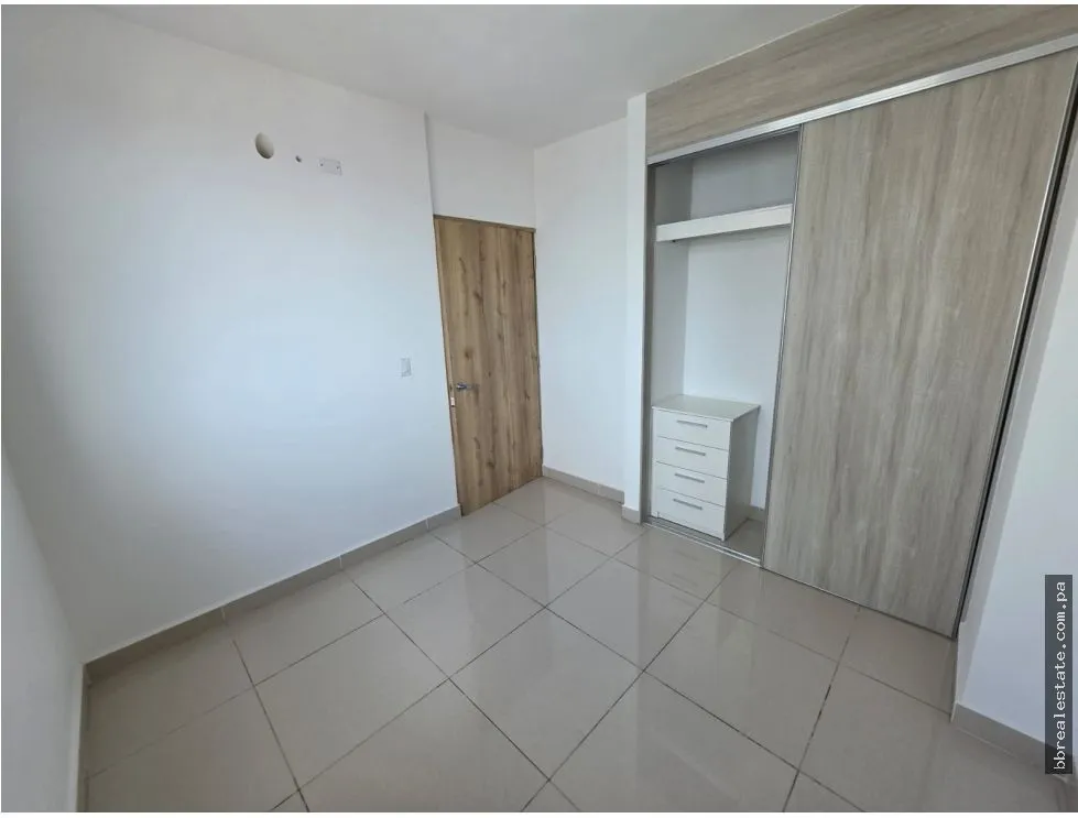 Venta de apartamento en PH Bella Veduta, Hato Pintado