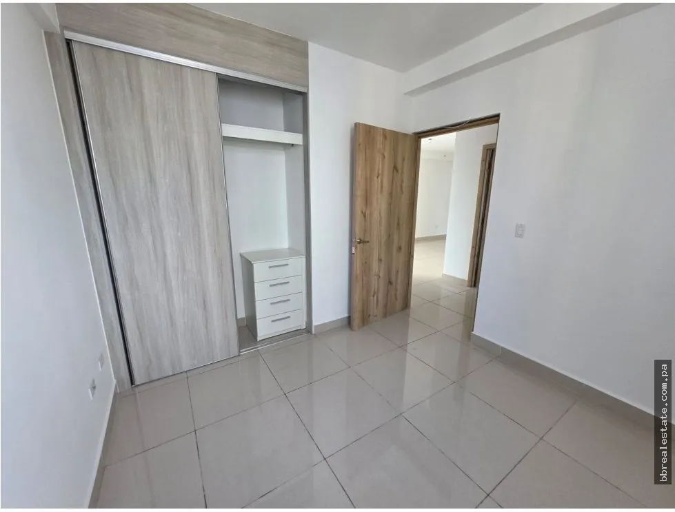 Venta de apartamento en PH Bella Veduta, Hato Pintado