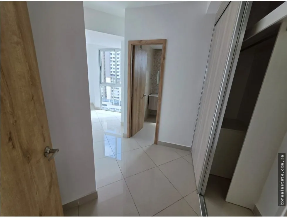 Venta de apartamento en PH Bella Veduta, Hato Pintado