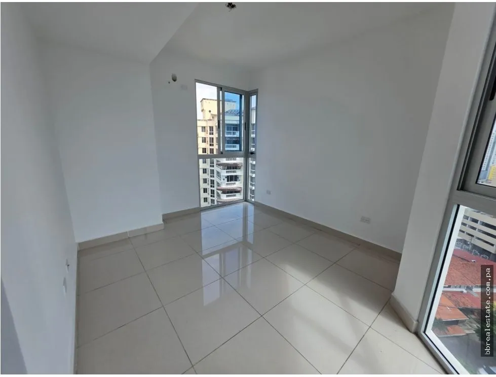 Venta de apartamento en PH Bella Veduta, Hato Pintado