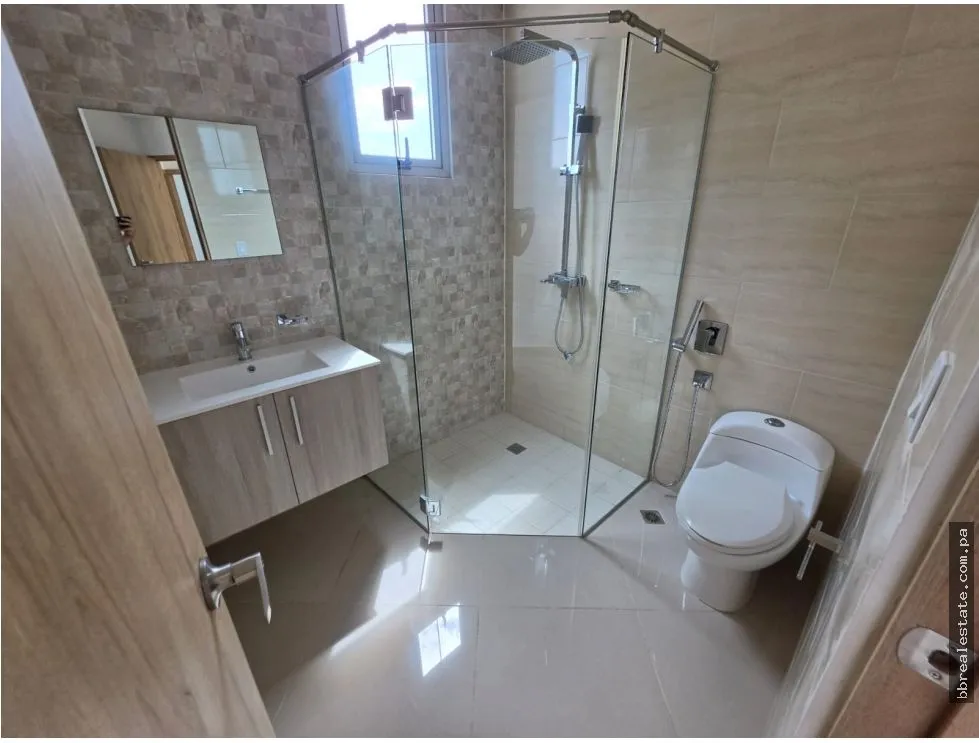 Venta de apartamento en PH Bella Veduta, Hato Pintado