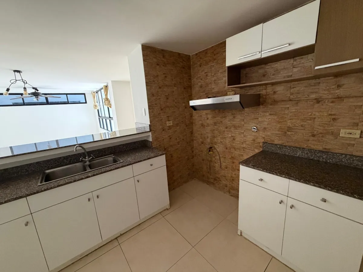 Venta de apartamento PH Terrazas del Rey (Condado del Rey)
