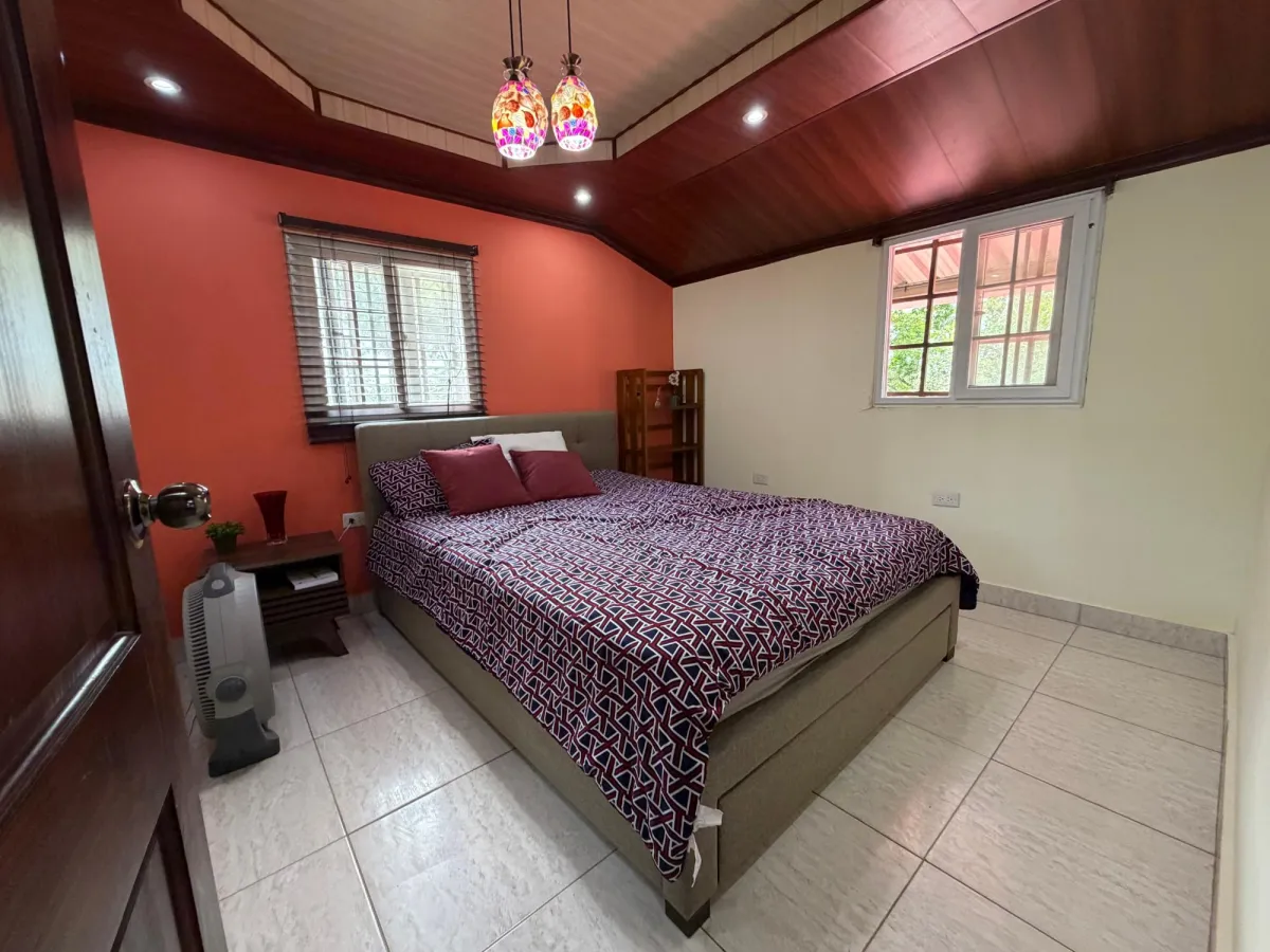 Se vende Casa en Altos de Cerro Azul