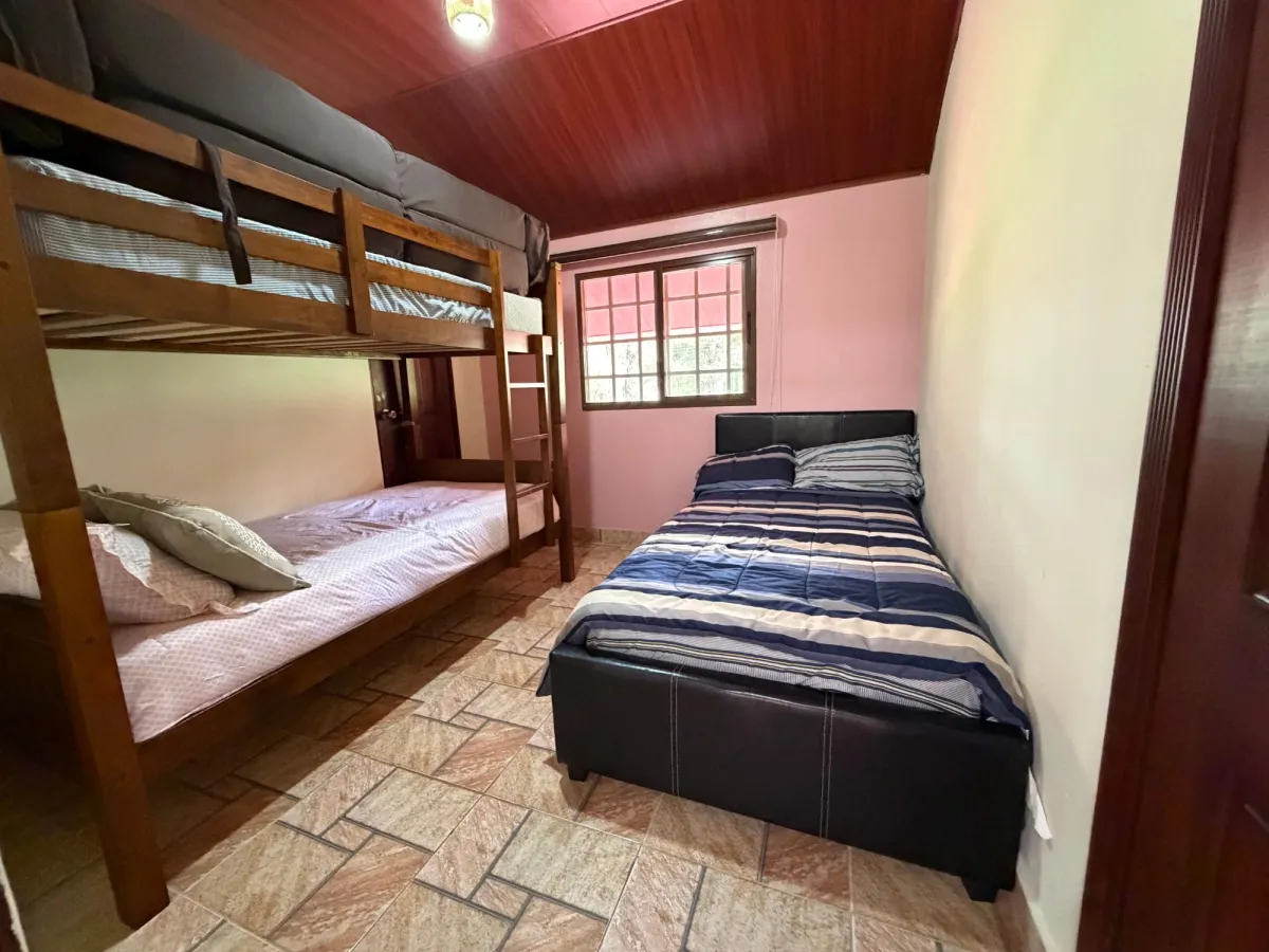 Se vende Casa en Altos de Cerro Azul