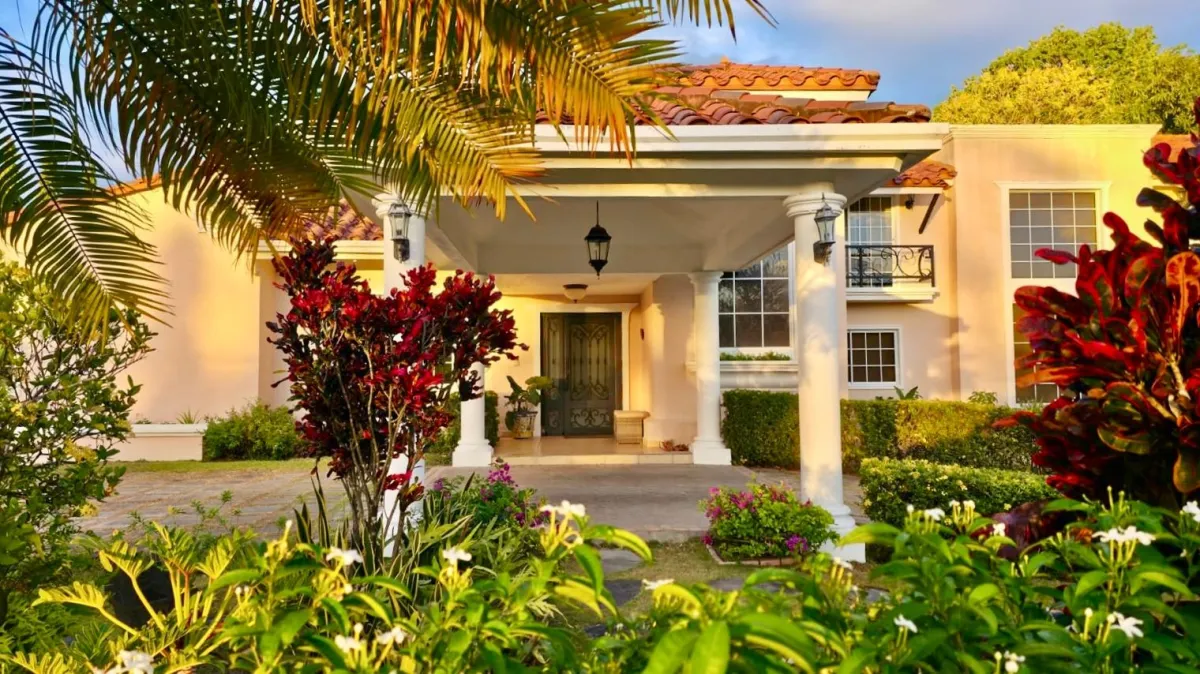 House in Coronado Golf Club