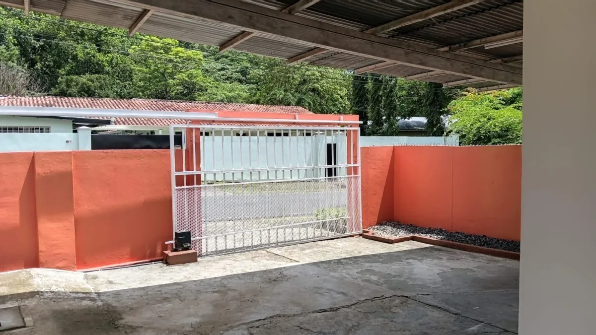 Casa en venta en Las Cumbres