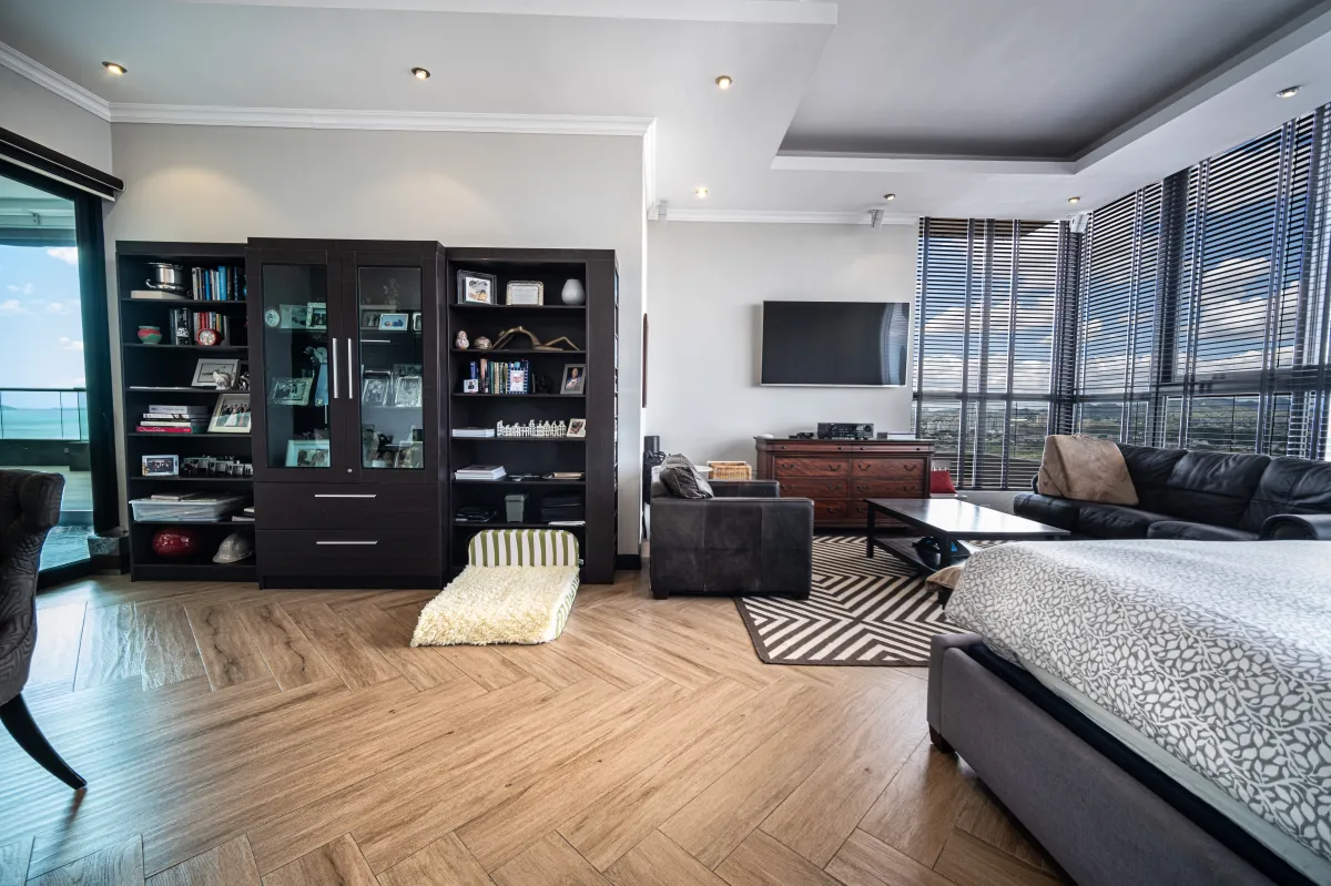 COMPLETE APARTMENT FOR SALE COSTA DEL ESTE 520M2