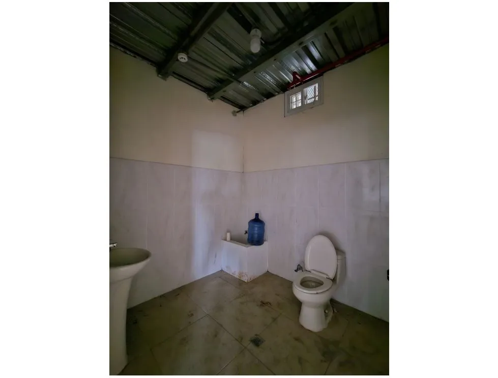 Warehouse for Rent at the Entrance of Chitré, Herrera. MB