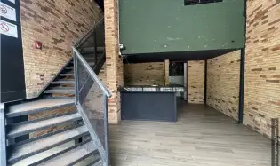 Espace commercial à Altos del Golf à louer