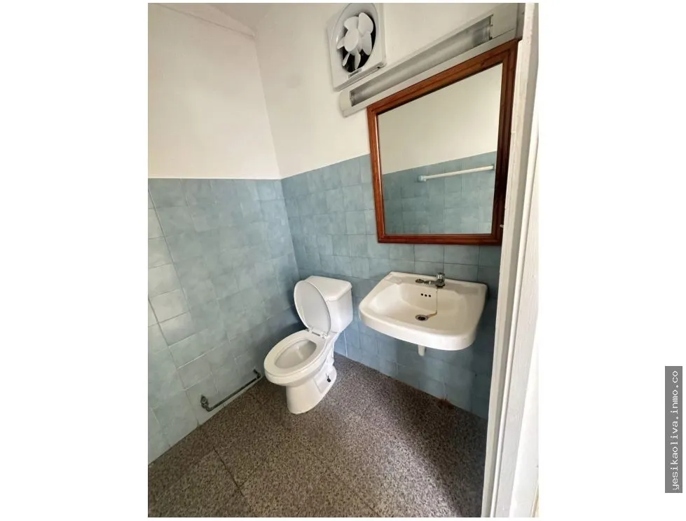 Commercial Space for Rent on Vía Argentina