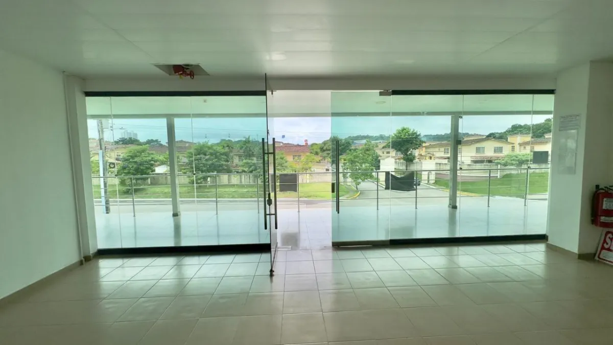 Commercial Space for Sale in Condado del Rey