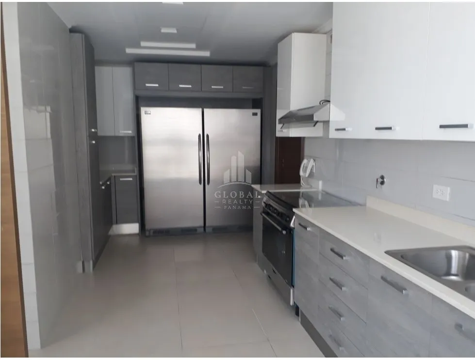 квартира в Costa del Este на продажу