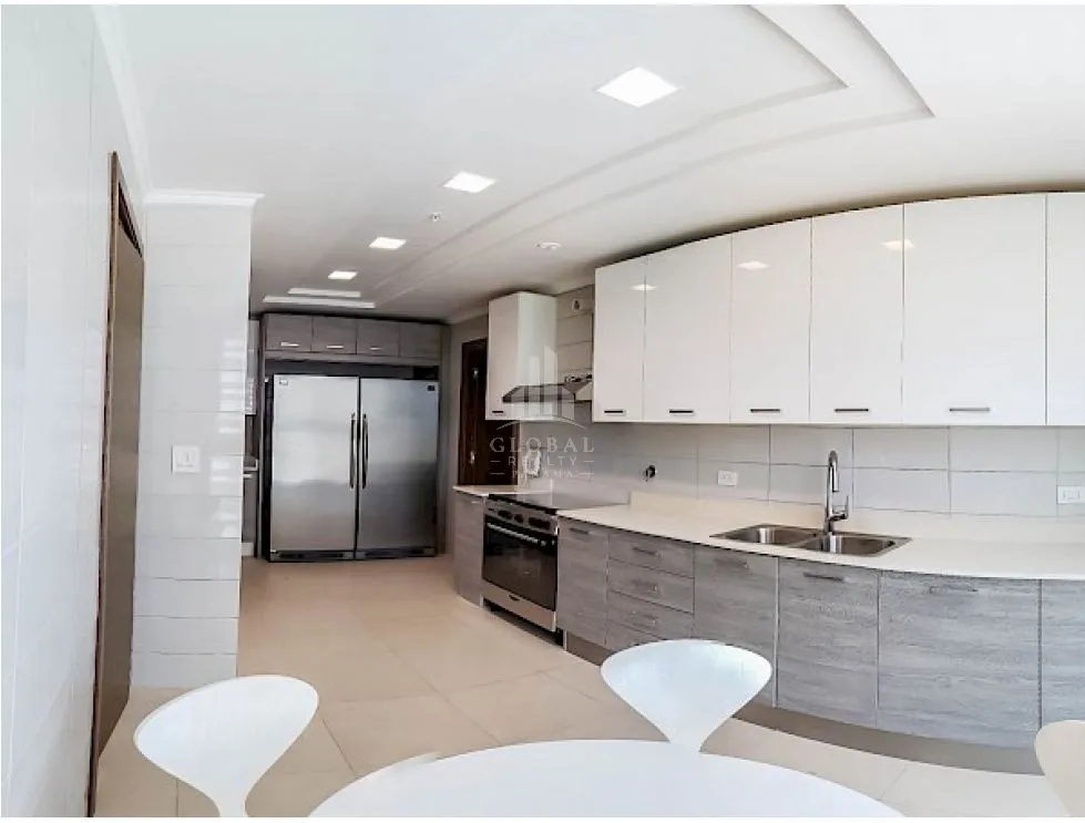 квартира в Costa del Este на продажу