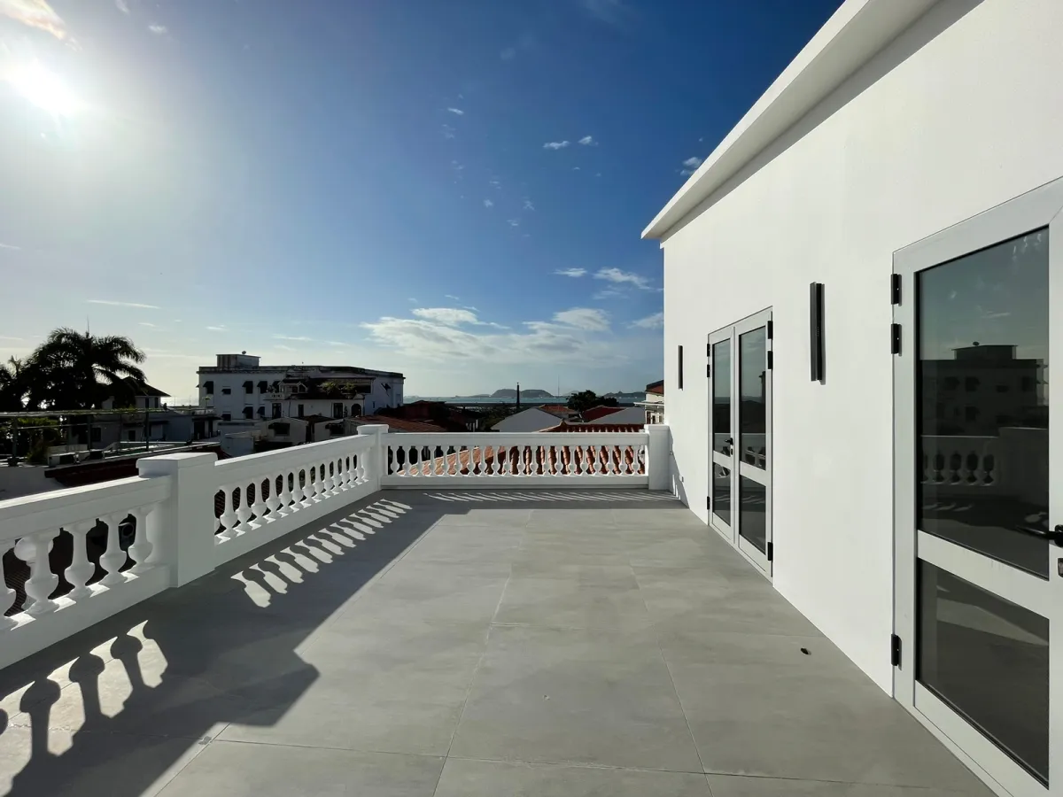 Entire Building for Sale: PH Las Bóvedas – Casco Antiguo