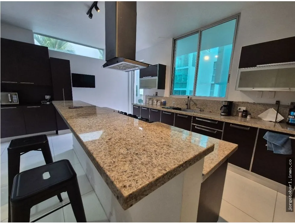 House for Sale Altos del Golf