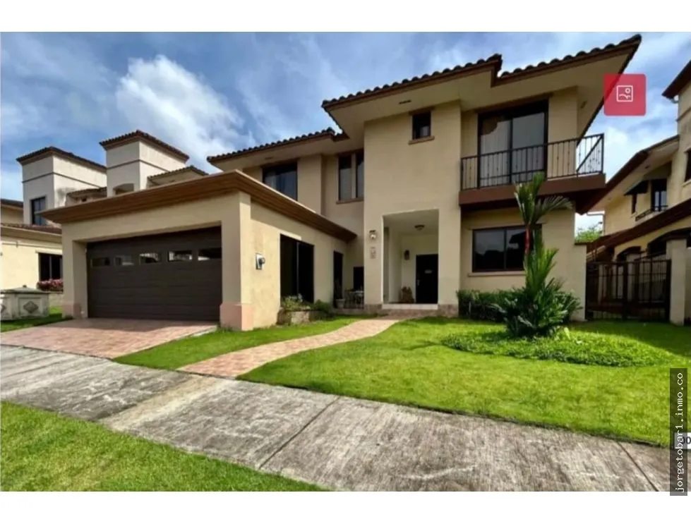 Maison unifamiliale à Clayton à vendre