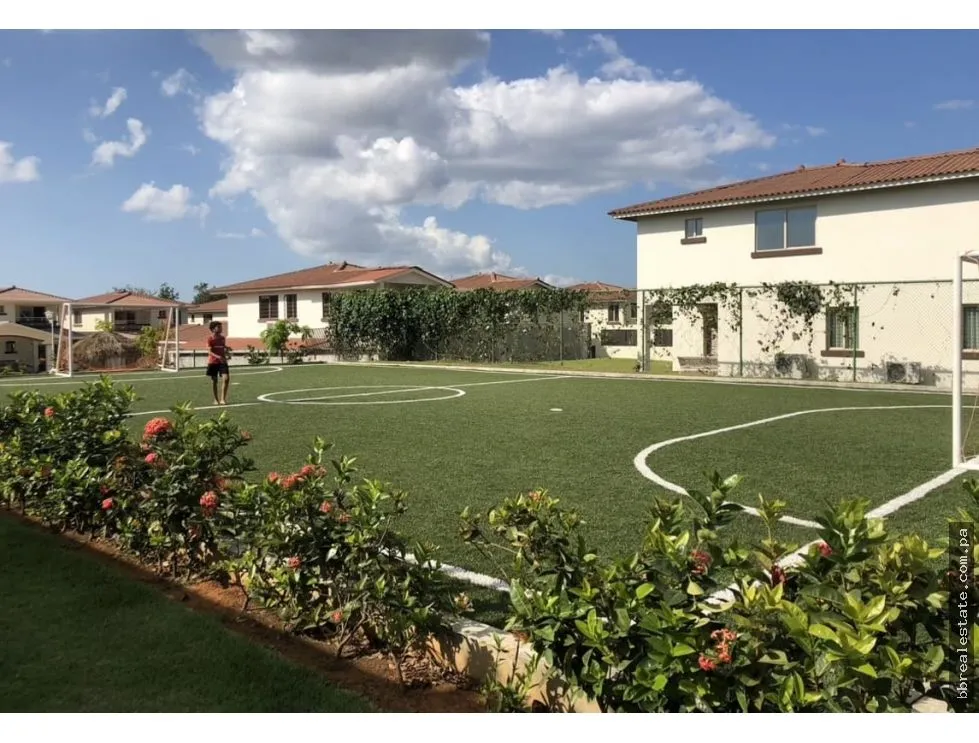 Maison unifamiliale à Chorrera à louer