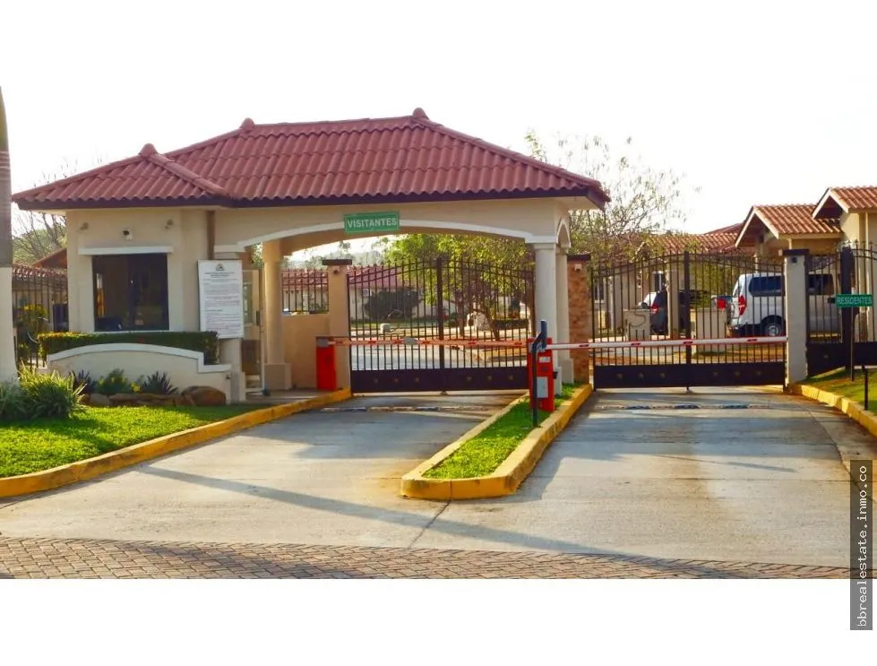 Maison unifamiliale à Chorrera à louer