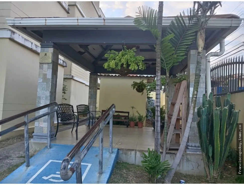 Venta de apartamento en Hato Pintado