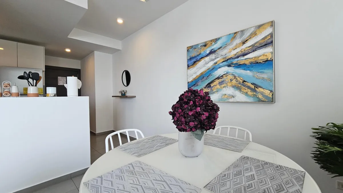 FURNISHED APT IN SIGNATURE POINT IN VIA ESPAÑA