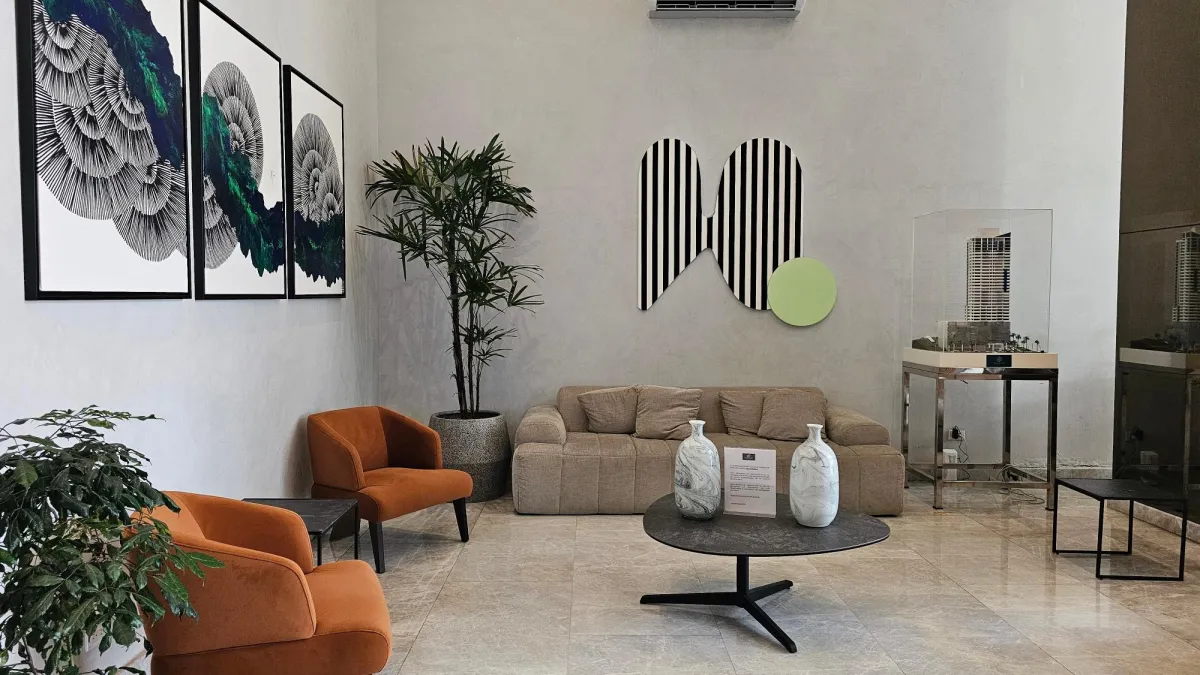 FURNISHED APT IN SIGNATURE POINT IN VIA ESPAÑA