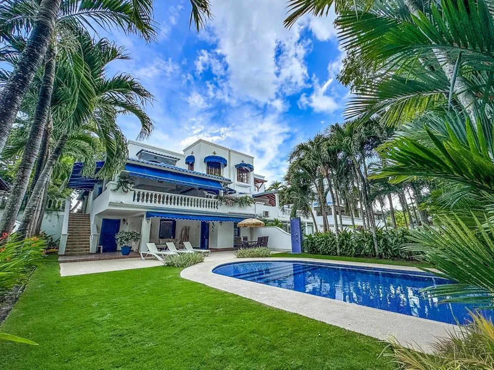 6-Bedroom Duplex Home in Playa Blanca
