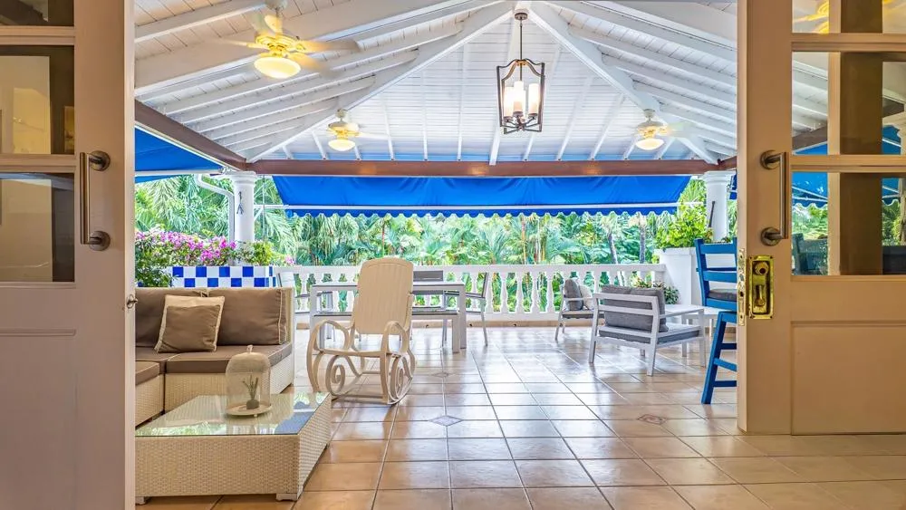 6-Bedroom Duplex Home in Playa Blanca