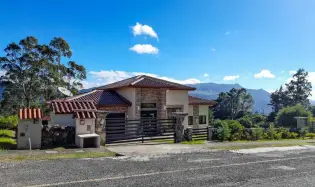 Outstanding Home in Cerro Verde Estates, Boquete