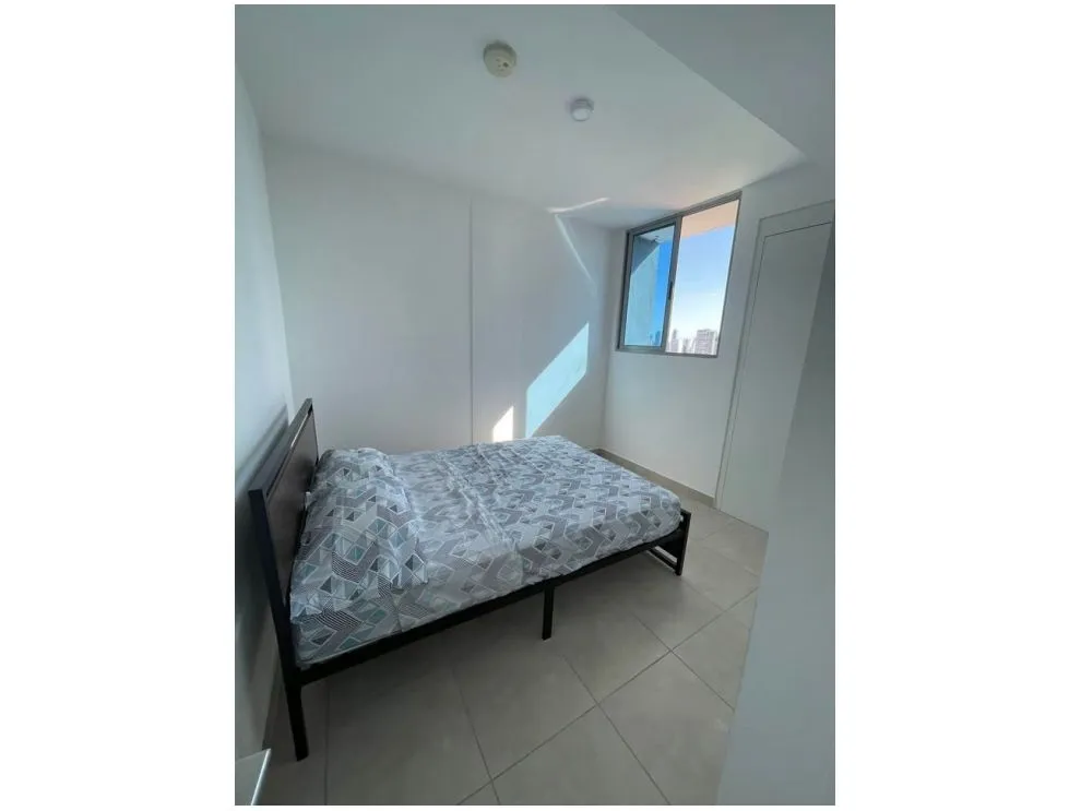 Appartement à Via Espana à louer