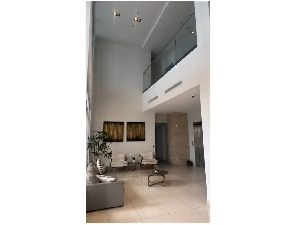 Appartement à Via Espana à louer