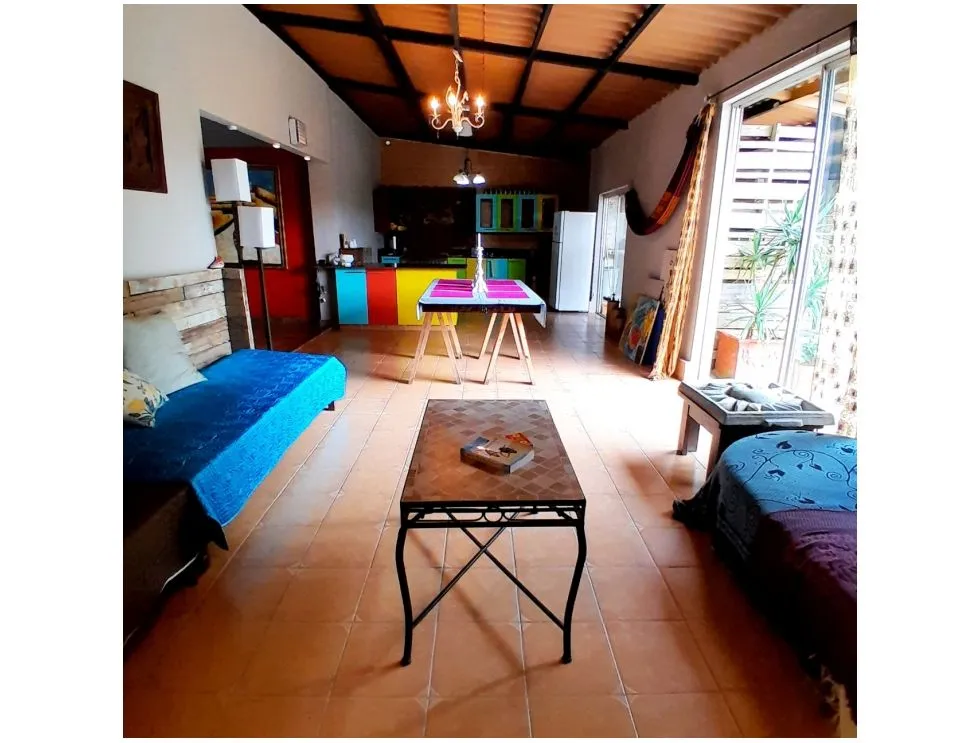 Venta de casa en Altos de Cerro Azul. MY