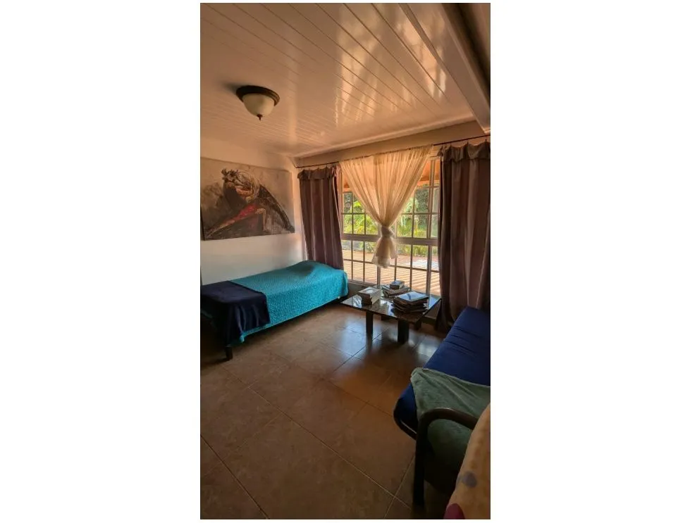 Venta de casa en Altos de Cerro Azul. MY