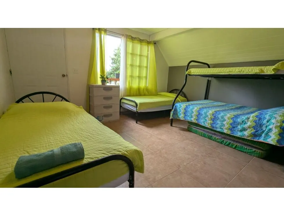 Venta de casa en Altos de Cerro Azul. MY