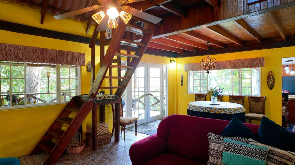 SE VENDE – ENCANTADORA CASA DE MONTAÑA EN ALTOS DEL MARÍA, TOSCANA