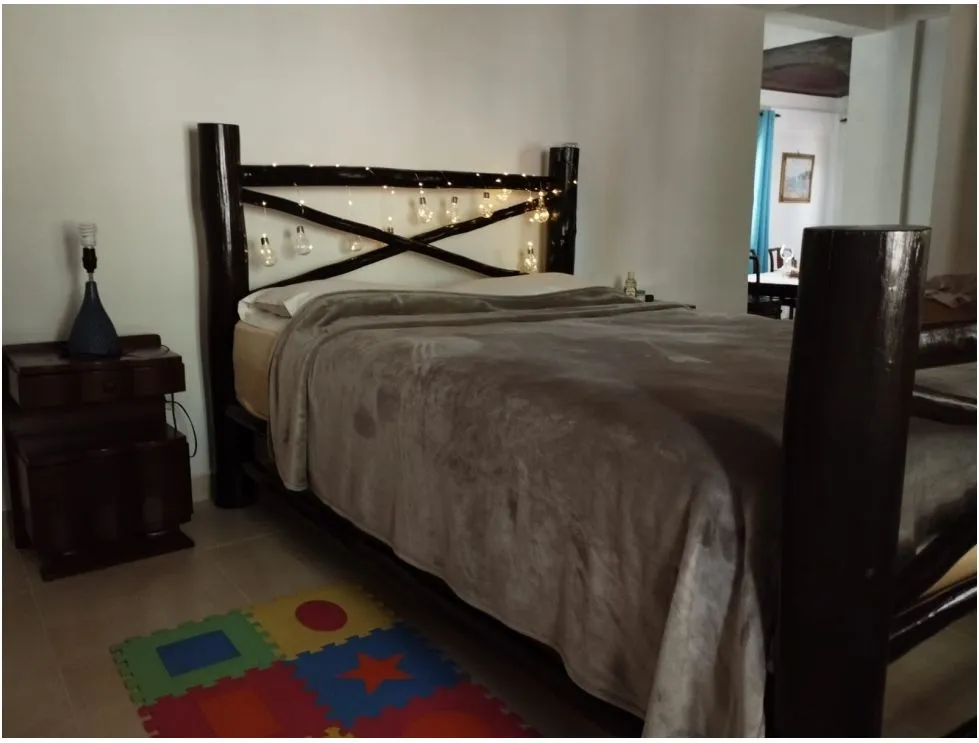 Venta de casa en Altos de Cerro Azul. MY