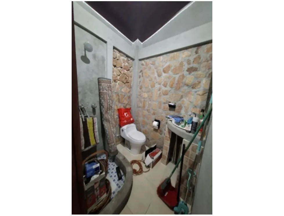 Venta de casa en Altos de Cerro Azul. MY