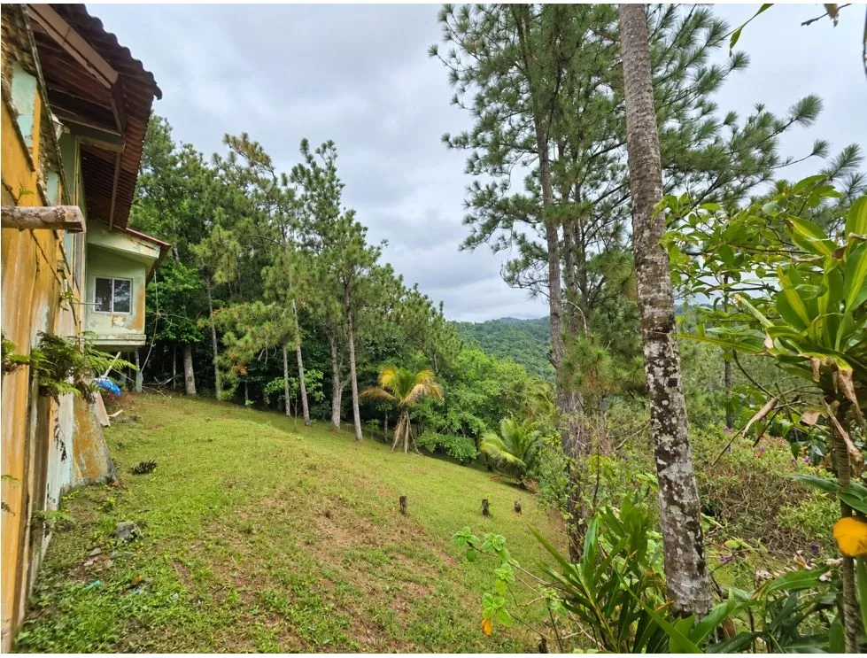 Venta de casa en Altos de Cerro Azul. MY