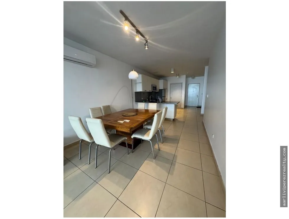 Furnished Apartment Rental on Balboa Avenue
