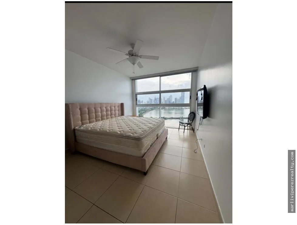 Furnished Apartment Rental on Balboa Avenue