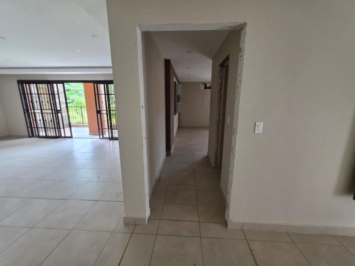 Apartment for Sale at PH Embassy Club, Clayton