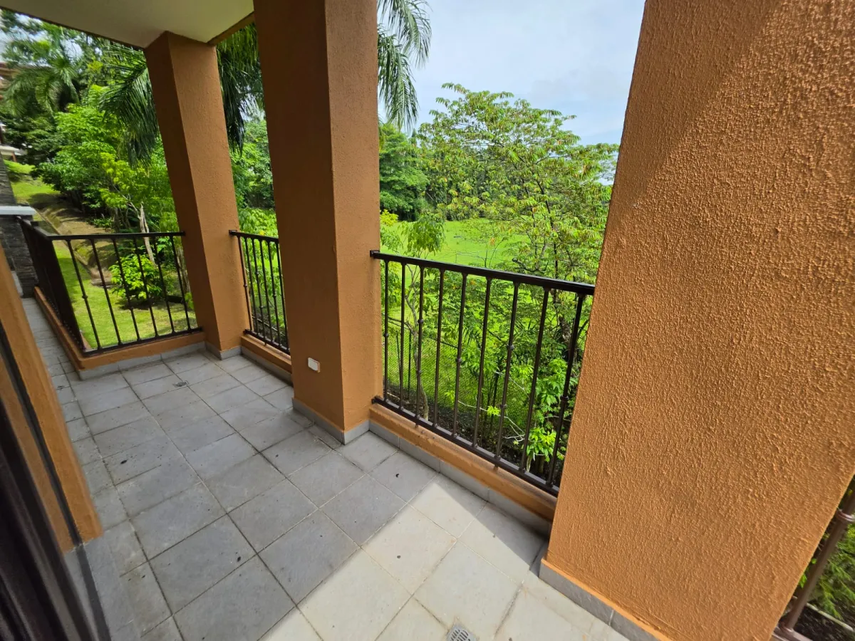 Apartment for Sale at PH Embassy Club, Clayton