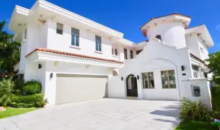 FAIRWAY ESTATES NIVEL WOW!!
