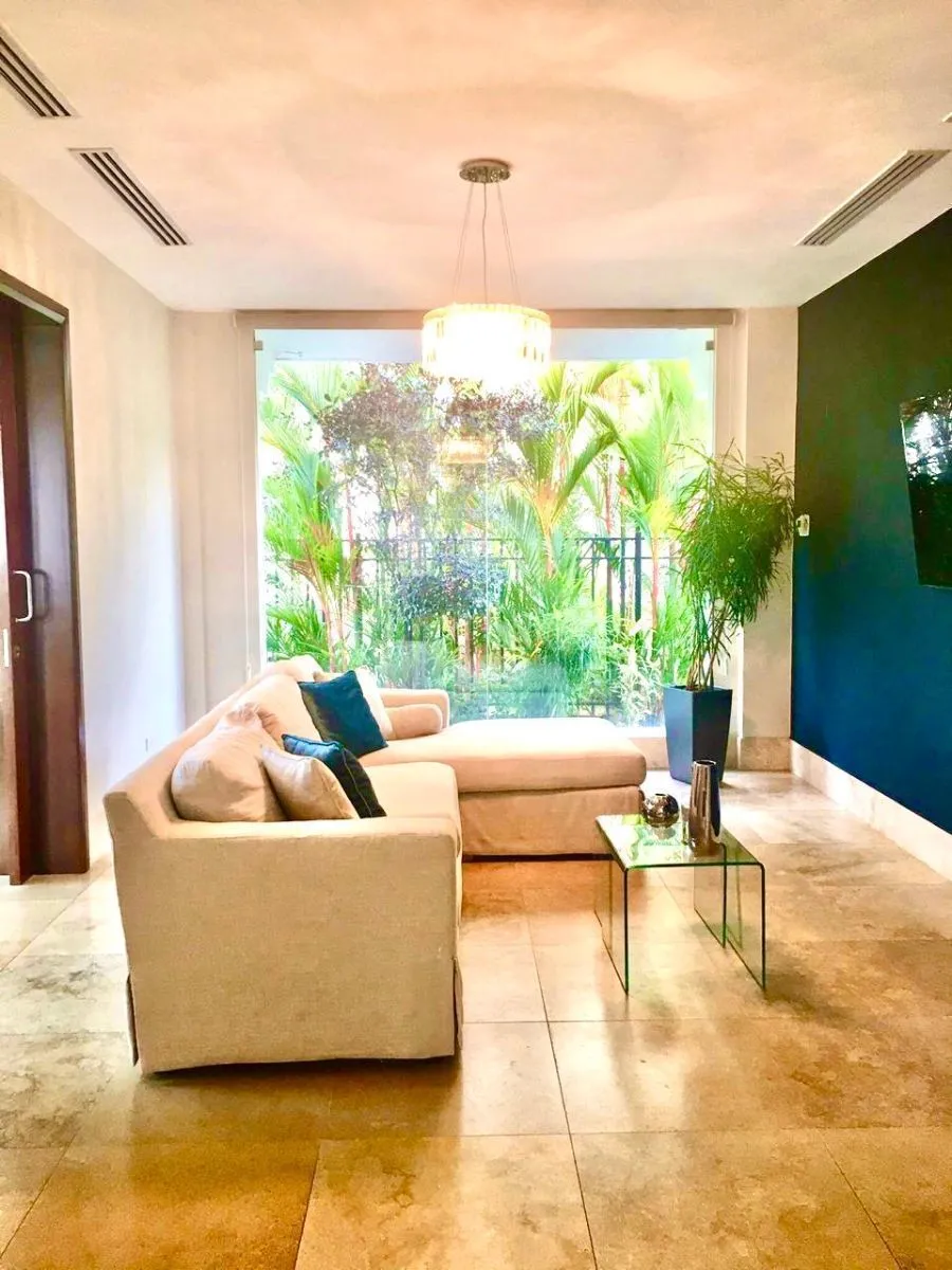 FAIRWAY ESTATES NIVEL WOW!!