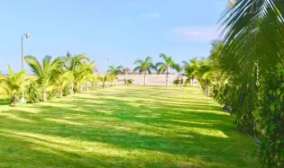 LIVING OCEANFRONT IN PLAYA BLANCA