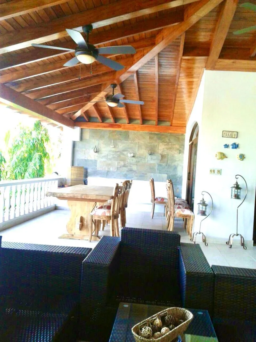 LIVING OCEANFRONT IN PLAYA BLANCA