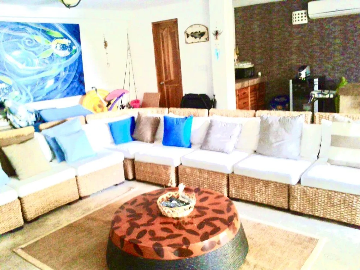 LIVING OCEANFRONT IN PLAYA BLANCA
