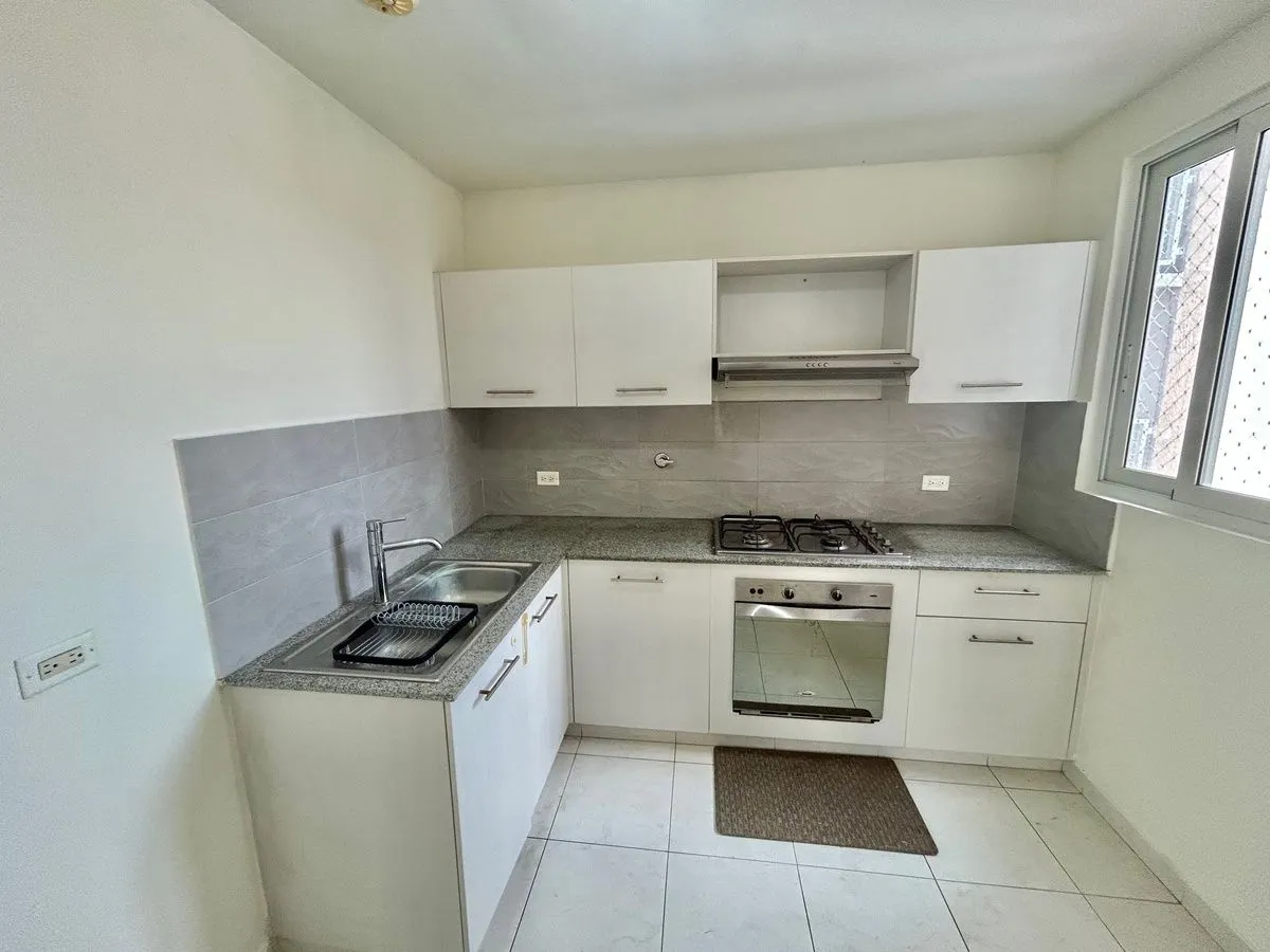 VENTA APARTAMENTO TORRES DE VERSALLES 2